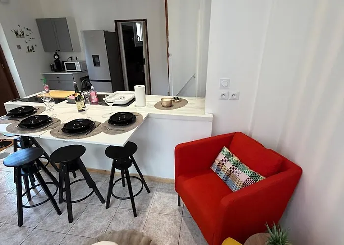 Maison De Cosy 2 Et Bureau